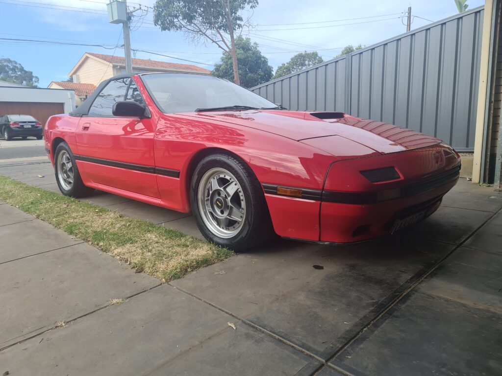 037 Dave Whidfield Red series 4-5 RX7 soft top 023